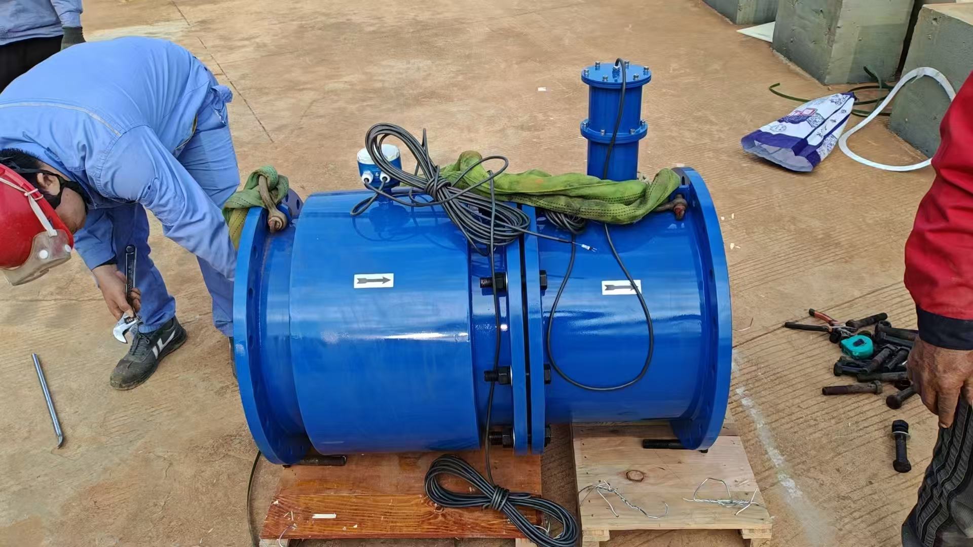 非滿管電磁流量計在處理不滿流管道流量監測中的關鍵考量